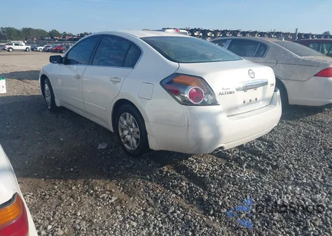 2011 Nissan Altima 2.5 S z USA, uszkodzony, nr VIN 1N4AL2AP1BN411504